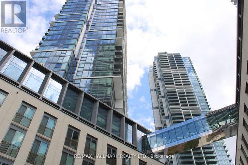 5008 - 1000 PORTAGE PARKWAY , Vaughan, Ontario L4K 0L1 2