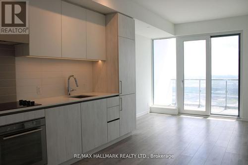 5008 - 1000 PORTAGE PARKWAY , Vaughan, Ontario L4K 0L1 4