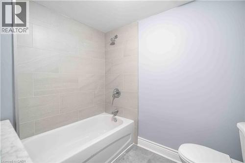 195 Wood Street E, Hamilton, ON - Indoor Photo Showing Bathroom