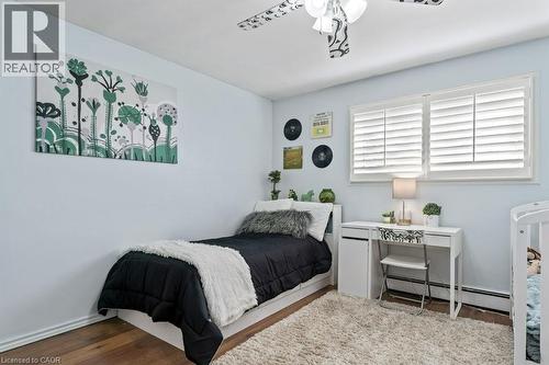 9793 Dickenson Road W, Hamilton, ON - Indoor Photo Showing Bedroom