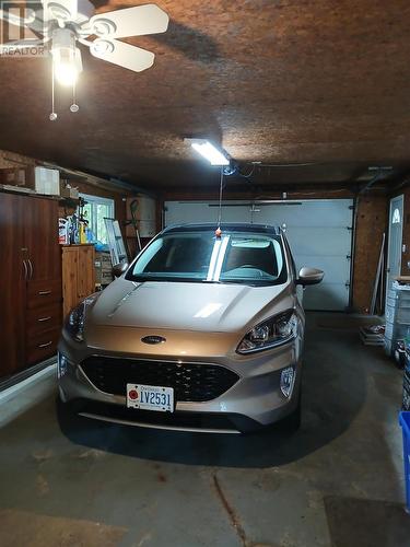 45 Poplar Rd, Elliot Lake, ON - Indoor Photo Showing Garage