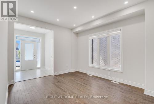2984 MONARCH DRIVE , Orillia, Ontario L3V 8M7 2