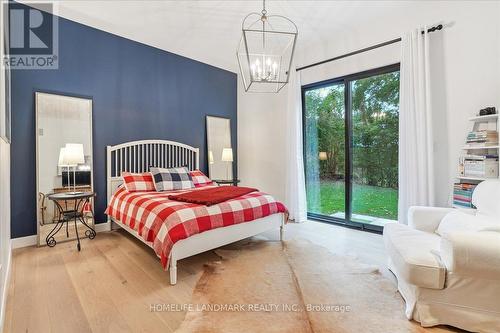 114 Reding Road, Hamilton, ON - Indoor Photo Showing Bedroom