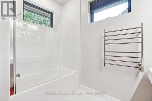 114 Reding Road, Hamilton, ON - Indoor