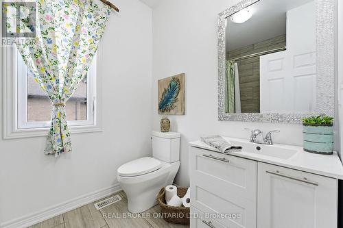 191 Highway 53 Highway, Brant, ON - Indoor Photo Showing Bathroom