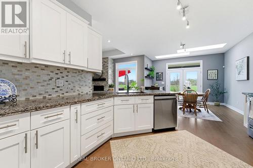 191 Highway 53 Highway, Brant, ON - Indoor Photo Showing Kitchen With Upgraded Kitchen