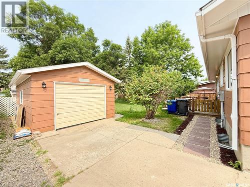 715 Brimacombe Drive, Weyburn, SK - Outdoor With Exterior