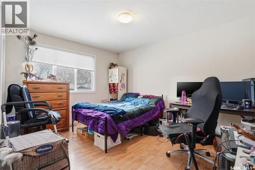 222 V Avenue S, Saskatoon, SK - Indoor