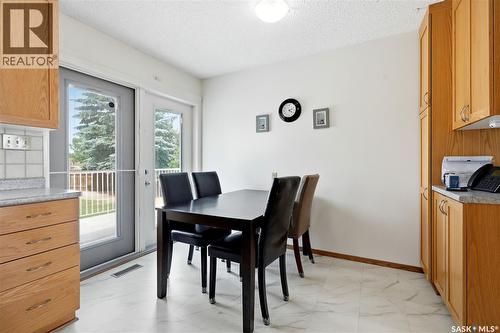 515 Frobisher Crescent, Saskatoon, SK - Indoor Photo Showing Dining Room