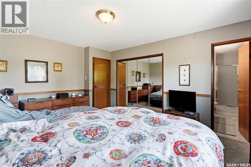 515 Frobisher Crescent, Saskatoon, SK - Indoor Photo Showing Bedroom