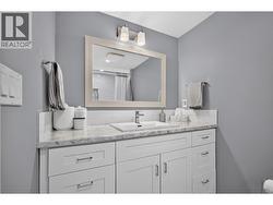 Suite full bathroom - 