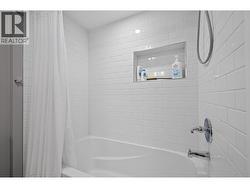 With tub/shower - 
