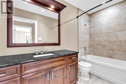 Main 4 piece bathroom - 
