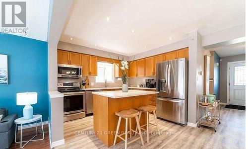 7 Swartz Street, Kitchener, ON - Indoor Photo Showing Kitchen