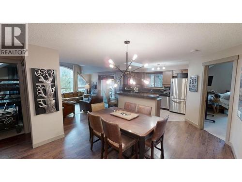 205 Third Avenue Unit# 1403, Invermere, BC - Indoor Photo Showing Dining Room