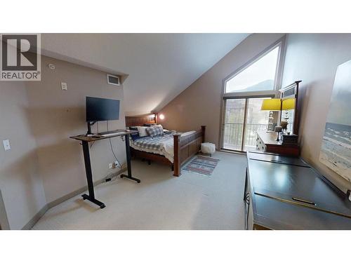 205 Third Avenue Unit# 1403, Invermere, BC - Indoor Photo Showing Other Room