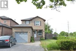 31 CARNELLY CRESCENT Ajax, ON L1T 2H5