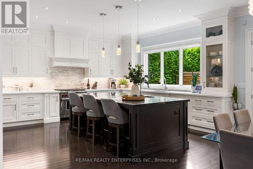 363 Niar Avenue, Mississauga, ON - Indoor Photo Showing Kitchen With Upgraded Kitchen
