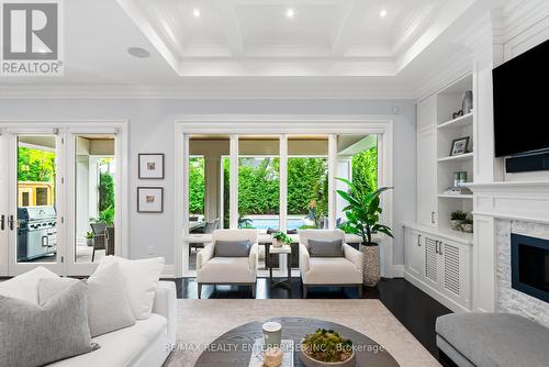 363 Niar Avenue, Mississauga, ON - Indoor With Fireplace