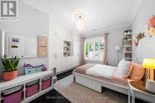 363 Niar Avenue, Mississauga, ON - Indoor Photo Showing Bedroom