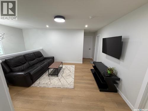 243 Leskiw Lane, Saskatoon, SK - Indoor