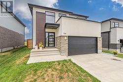 124 CRESTVIEW DRIVE  Middlesex Centre (Kilworth), ON N0L 1R0