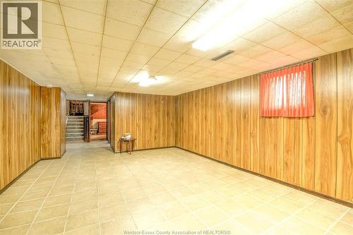1233 Lincoln, Windsor, ON - Indoor