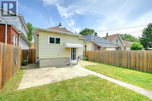 1233 Lincoln, Windsor, ON - Outdoor