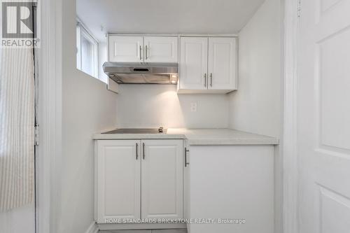 LOWER - 792 PAPE AVENUE , Toronto, Ontario M4K 3S7 4