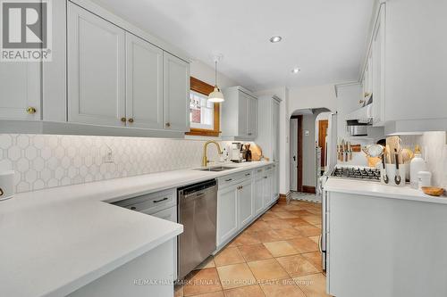 50 Willard Street, Ottawa, ON - Indoor Photo Showing Kitchen With Double Sink With Upgraded Kitchen