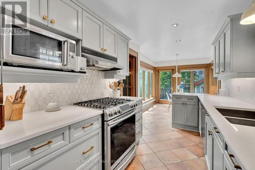 50 Willard Street, Ottawa, ON - Indoor Photo Showing Kitchen With Double Sink