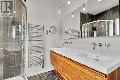 50 Willard Street, Ottawa, ON - Indoor Photo Showing Bathroom