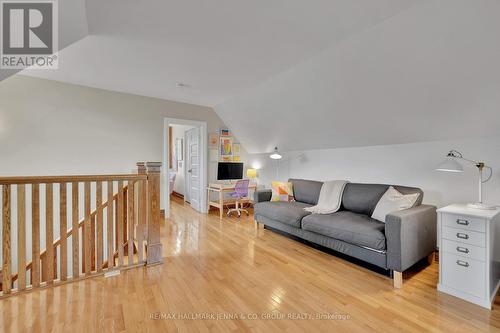 50 Willard Street, Ottawa, ON - Indoor Photo Showing Other Room