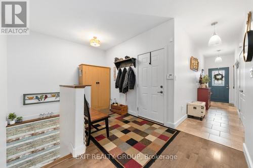 52 Aletha Drive, Prince Edward County (Wellington Ward), ON - Indoor Photo Showing Other Room