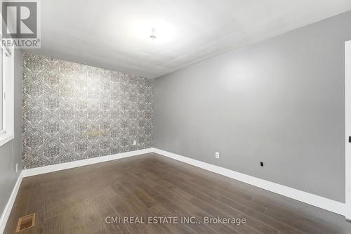 6 John Place, Waterloo, ON - Indoor Photo Showing Other Room