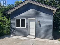1227 Curry AVENUE Unit# C/ADU Windsor, ON N9B 2C8