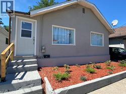 1338 Columbia Avenue Trail, BC V1R 1J6