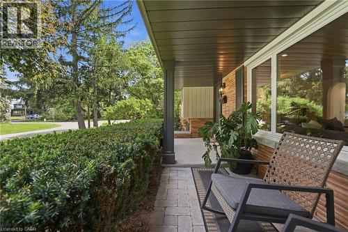 571 Leonard Court, Burlington, ON - Outdoor
