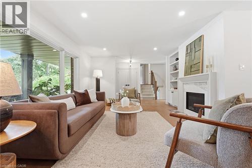 571 Leonard Court, Burlington, ON - Indoor Photo Showing Living Room With Fireplace