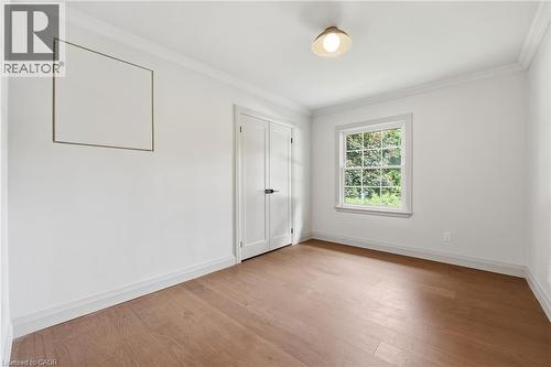 571 Leonard Court, Burlington, ON - Indoor Photo Showing Other Room