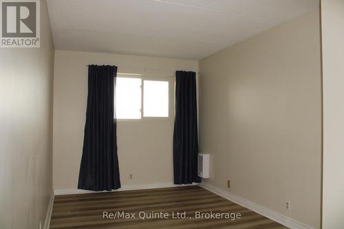 404 - 610 WILLIAM STREET S , Gananoque, Ontario K7G 3A4 3