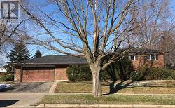 UPPER UNIT - 11 MISTHOLLOW SQUARE Toronto, ON M1E 4P3