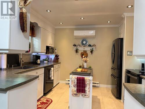 17 Grieve Crescent, Gander, NL - Indoor Photo Showing Kitchen