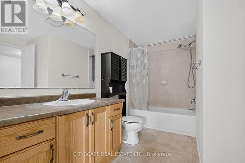 244 Sophia Crescent, Kitchener, ON - Indoor Photo Showing Bathroom