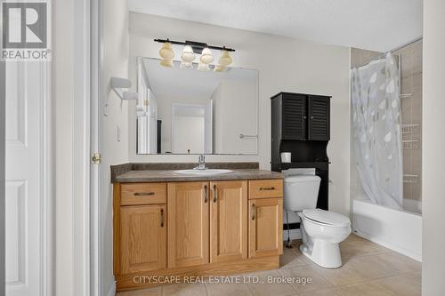 244 Sophia Crescent, Kitchener, ON - Indoor Photo Showing Bathroom
