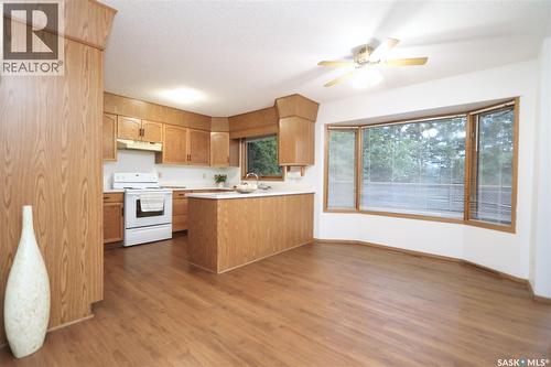 2 Spice Drive, Yorkton, SK - Indoor Photo Showing Kitchen