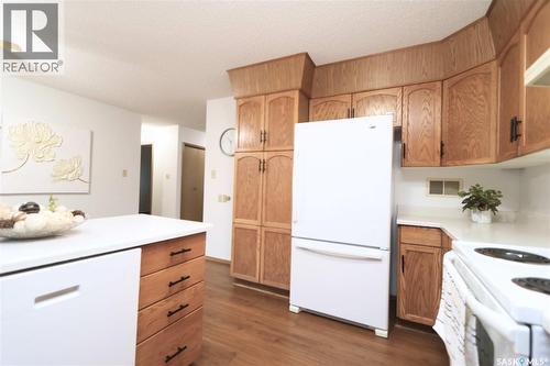 2 Spice Drive, Yorkton, SK - Indoor Photo Showing Kitchen