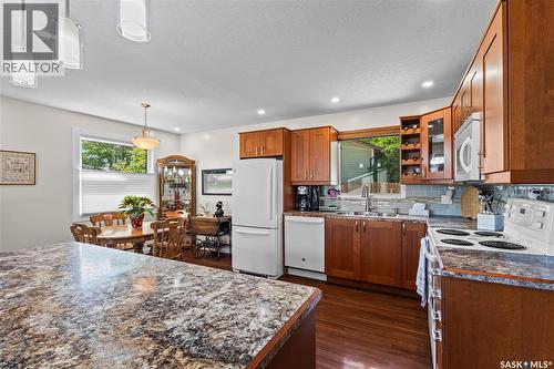 1201 Mckay Drive, Prince Albert, SK - Indoor Photo Showing Kitchen With Double Sink