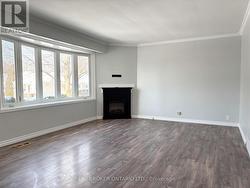 MAIN FL - 327 DOVER STREET Oshawa, ON L1G 6G7