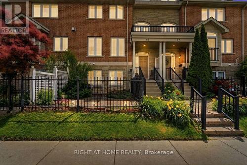 65 Wellington South, Cambridge, ON - Outdoor